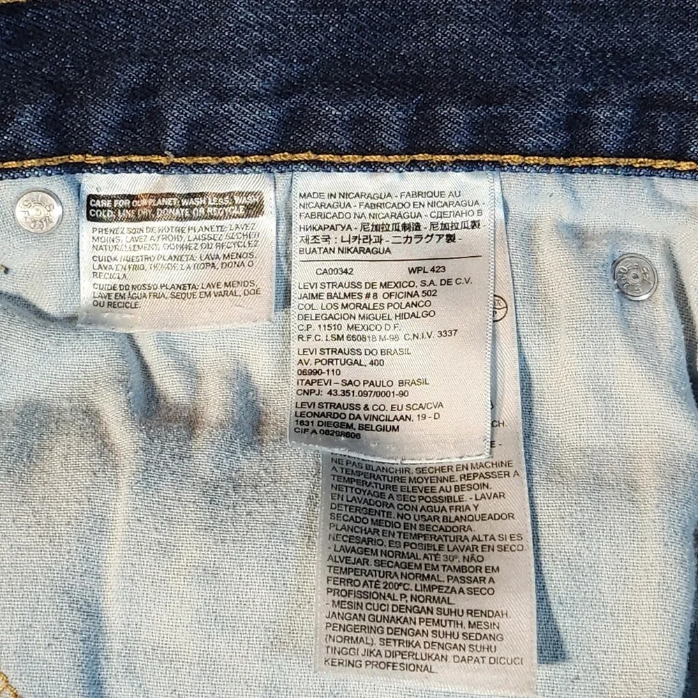 Levis 505 Jeans Mens 38x32 Blue‎ Classic Straight Leg Mid Rise Dark Wash Denim